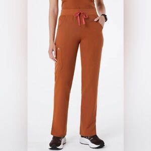 Figs Kade in Dirty Chai Suze Small Regular Length. New with Tags.